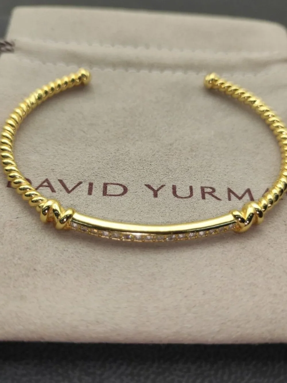😗David Yurman😗 3MM bracelet with diamond